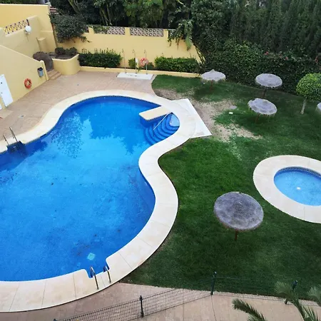 Las Dalias De Fuengirola